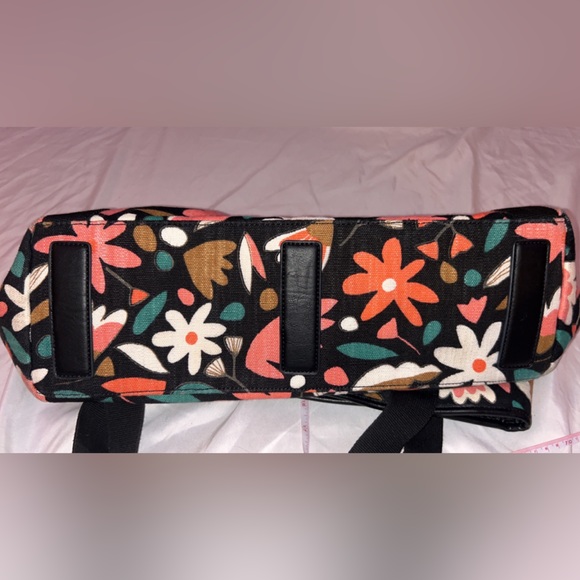Fossil Key Per Tote Bag XL Floral Themed Canvas Bag Multi Use Cow Hide Hand Made - Picture 10 of 11